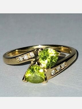 Gold Peridot & Diamond Ring